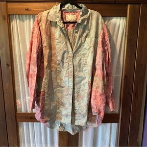 Like new  We The Free Washed At Sea Shirt